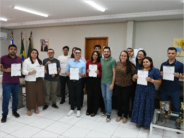 Novos ACSs e ACEs são empossados em Limoeiro do Norte